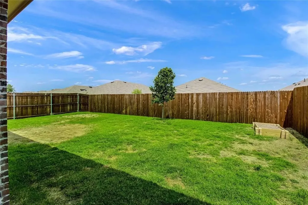 110 Real Quiet Lane Caddo Mills TX 75135