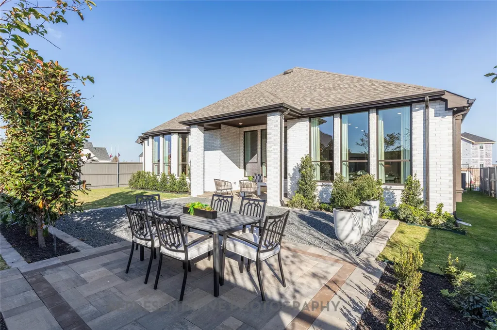 1625 Thicket Hill Drive Van Alstyne TX 75495
