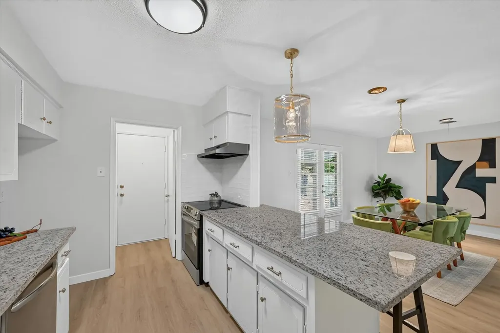 8100 Hillside Drive Frisco TX 75033