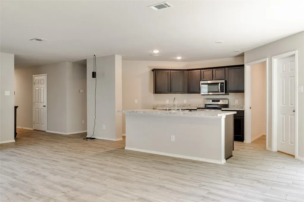 115 Rock Creek Terrell TX 75160