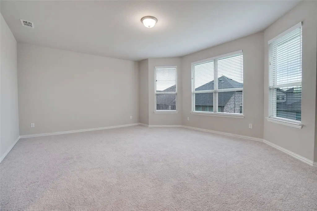 1521 Bison Trail Aubrey TX 76227