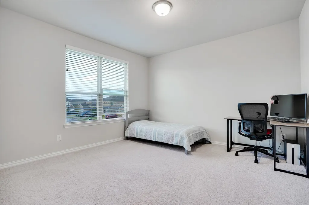 1521 Bison Trail Aubrey TX 76227