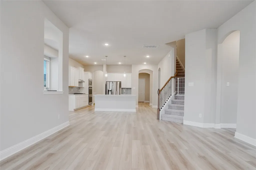 1521 Bison Trail Aubrey TX 76227