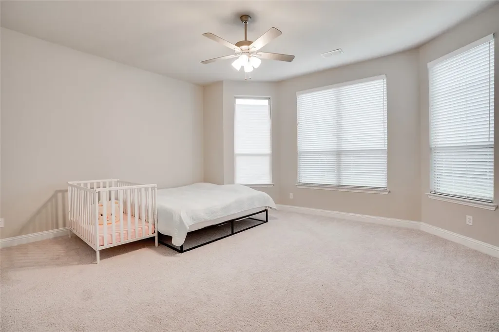 1521 Bison Trail Aubrey TX 76227