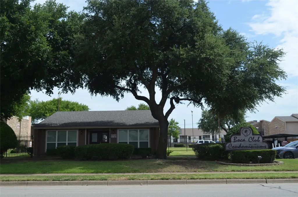 5500 Boca Raton Boulevard Fort Worth TX 76112