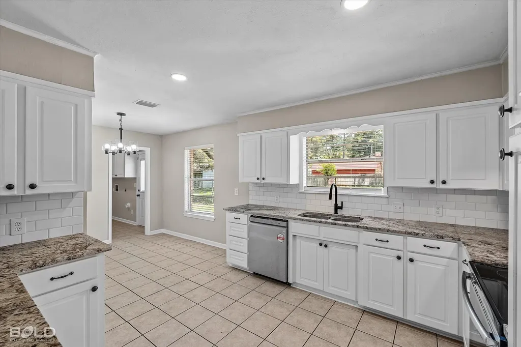 305 Pecan Drive Shreveport LA 71106