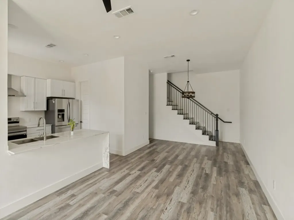 9495 Timberleaf Drive Dallas TX 75243