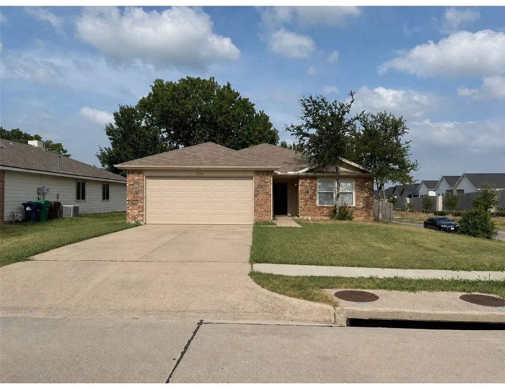 2200 Lookout Lane Denton TX 76207