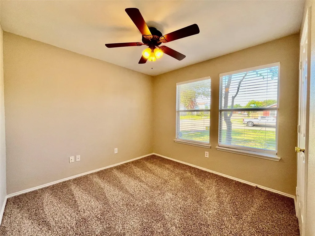 2200 Lookout Lane Denton TX 76207