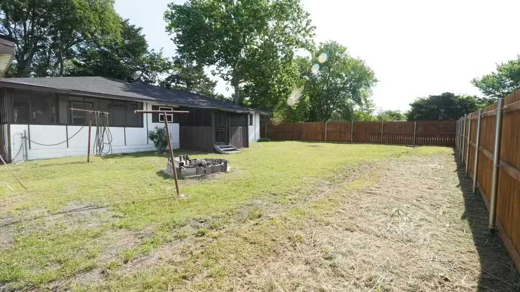 5776 County Road 927 Nevada TX 75173