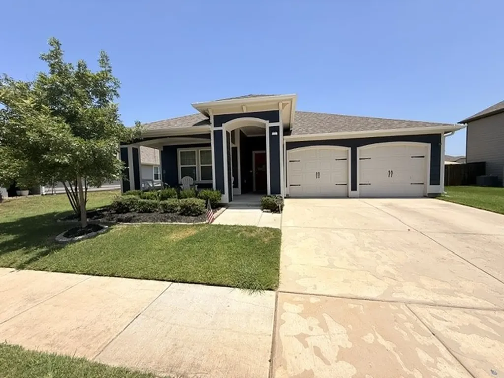 616 Timberwood Drive Cleburne TX 76031