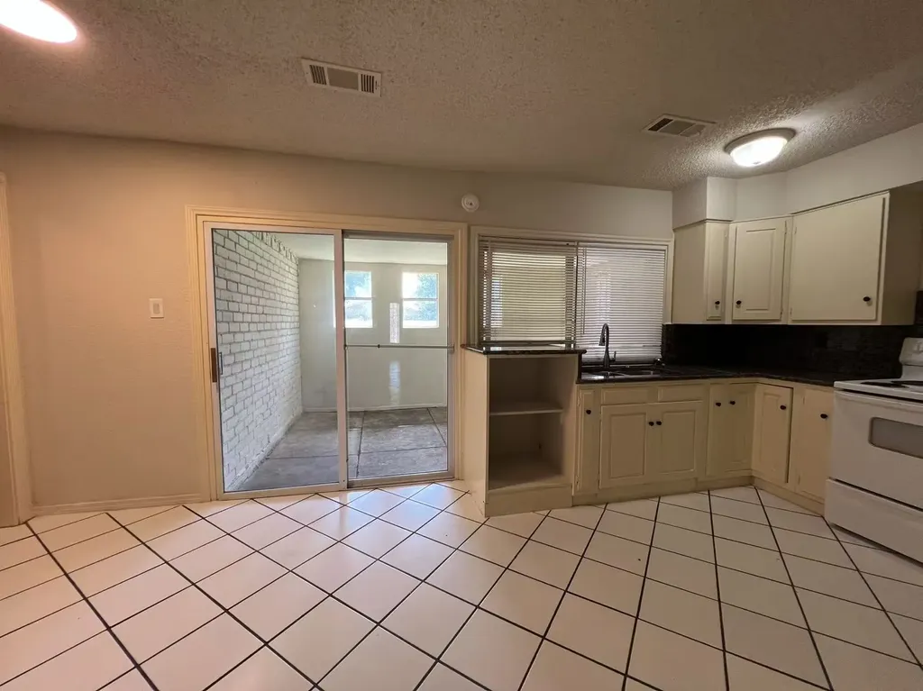 6400 Allegheny Trail Plano TX 75023