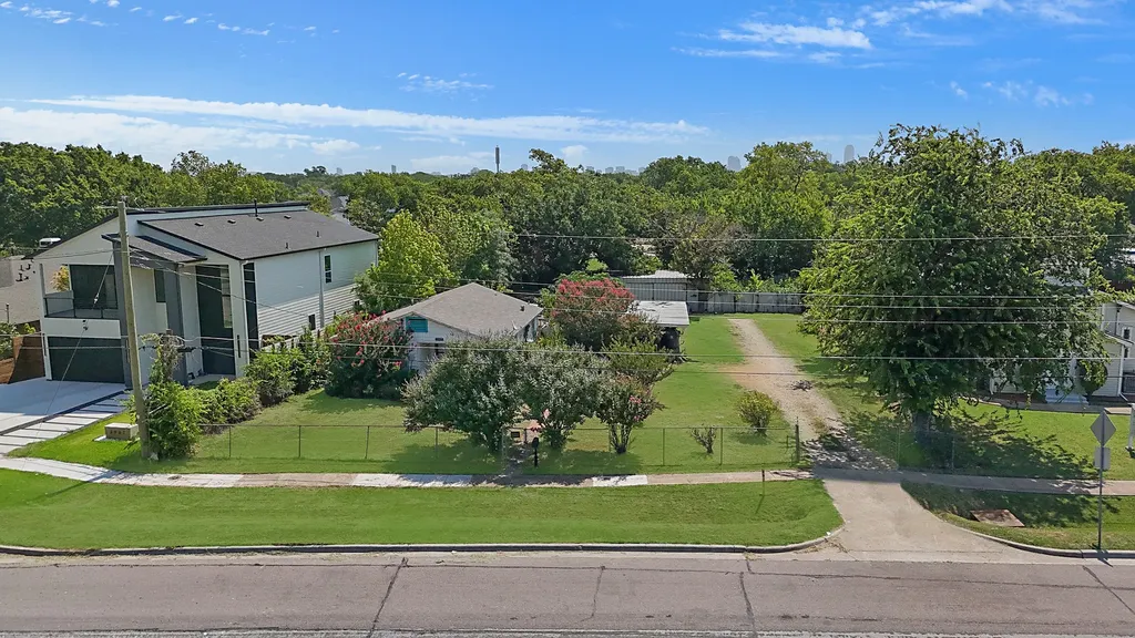 3463 Bernal Drive Dallas TX 75212