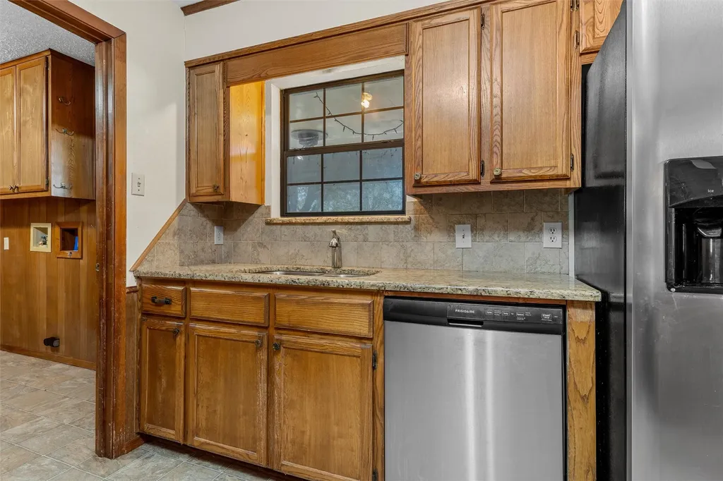 429 Wildwood Trail Robinson TX 76655