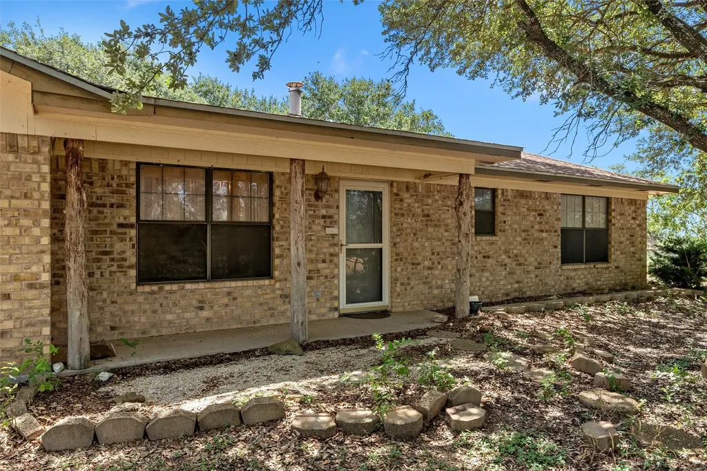 429 Wildwood Trail Robinson TX 76655