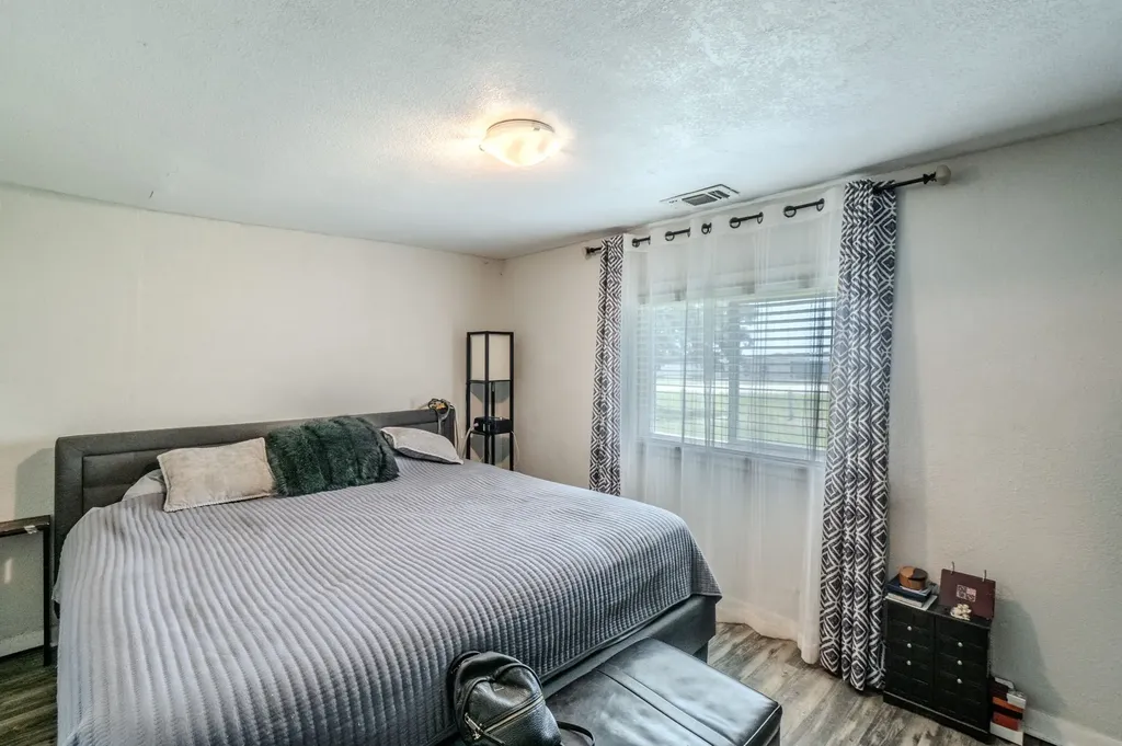 6017 E Highway 67 Alvarado TX 76009