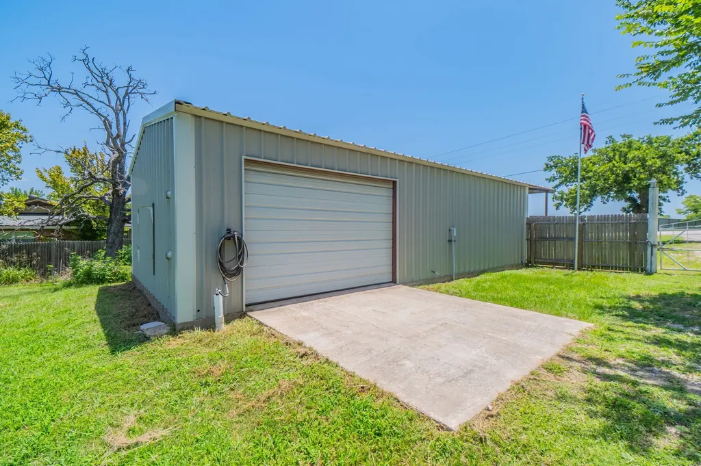 6017 E Highway 67 Alvarado TX 76009