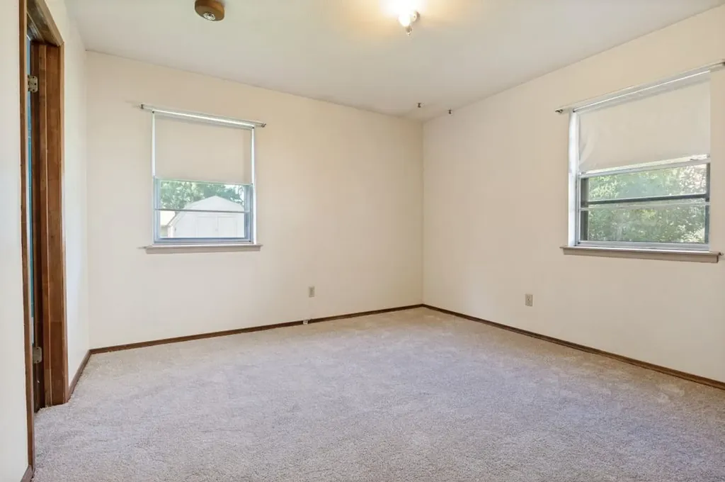 612 Glenn Drive Euless TX 76039