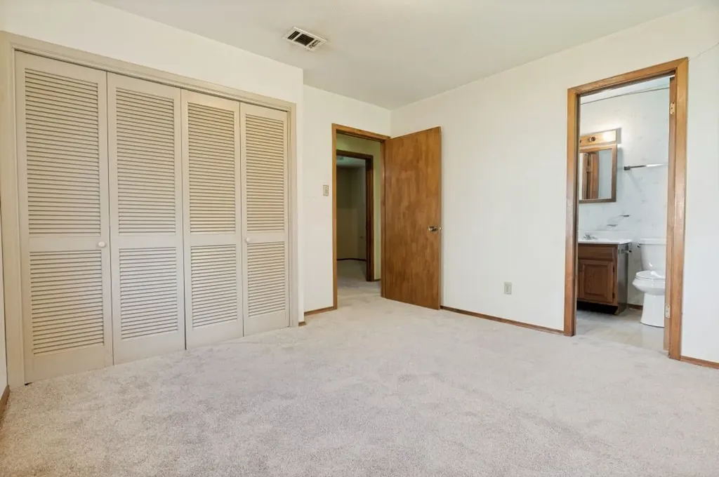 612 Glenn Drive Euless TX 76039