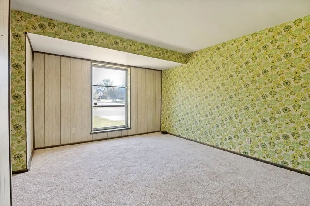 612 Glenn Drive Euless TX 76039
