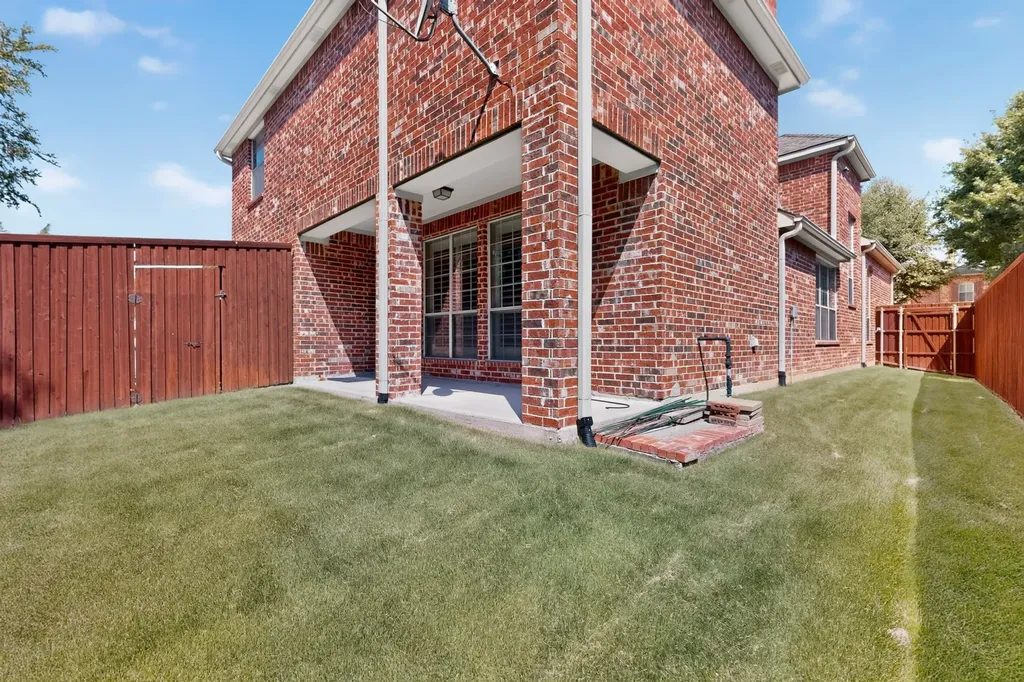 15827 Buffalo Creek Drive Frisco TX 75035