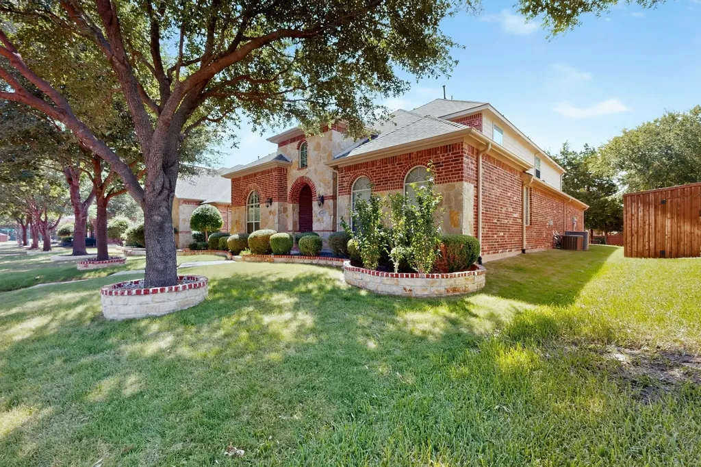 15827 Buffalo Creek Drive Frisco TX 75035