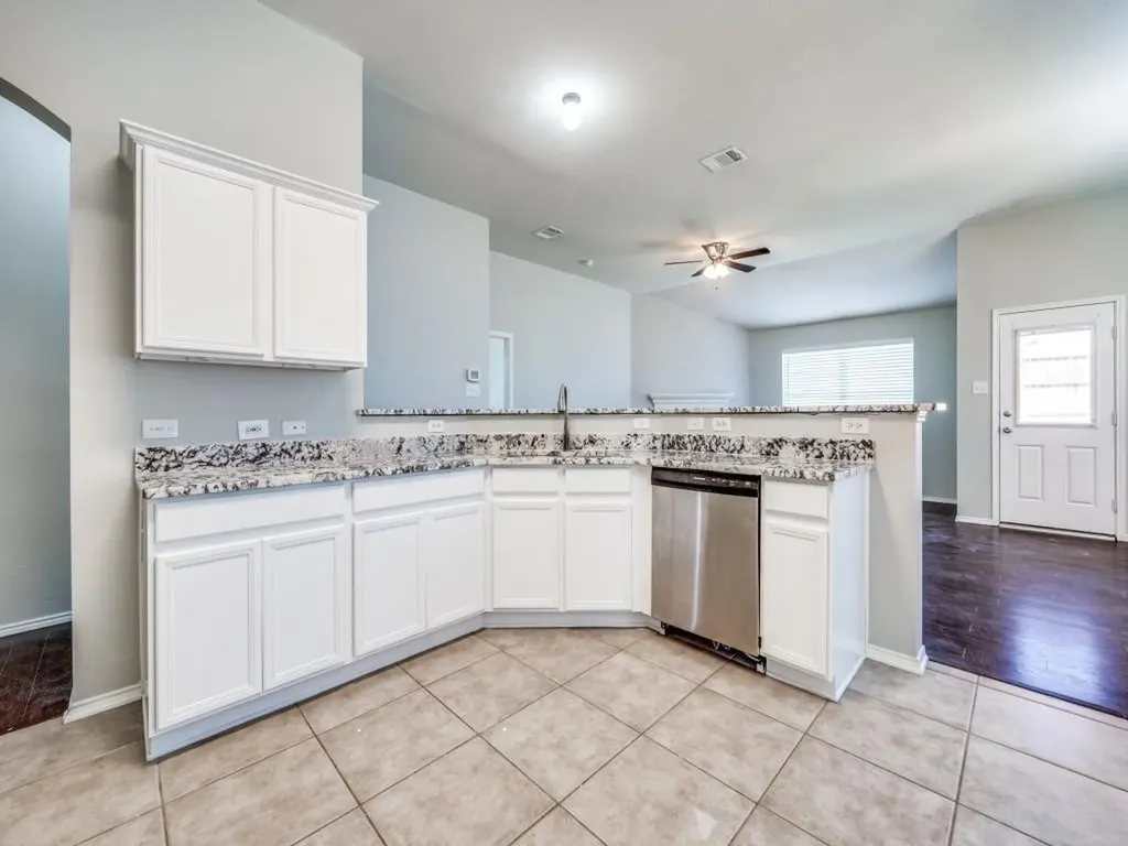 2844 Saddlebred Trail Celina TX 75009