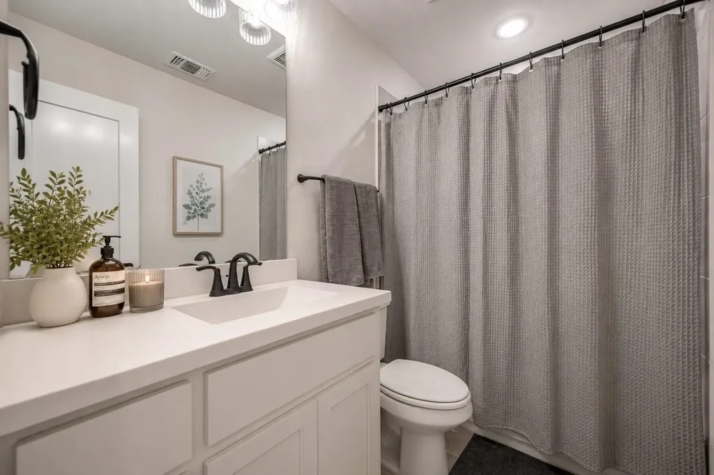 925 Shady Oaks Drive Rockwall TX 75087
