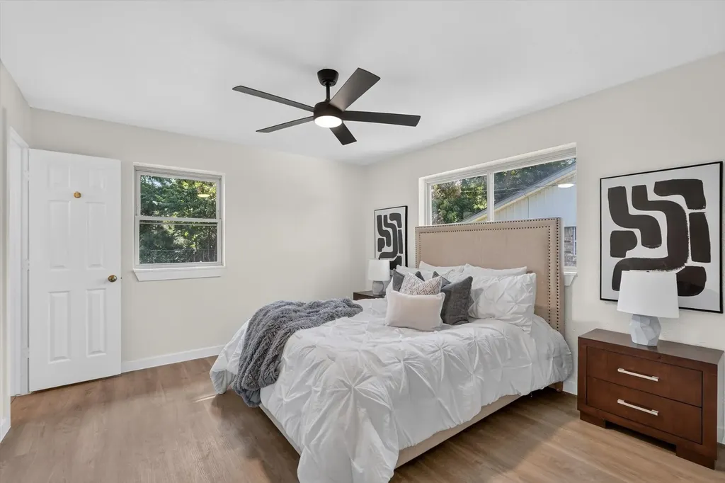 412 Apple Blossom Lane Hurst TX 76053