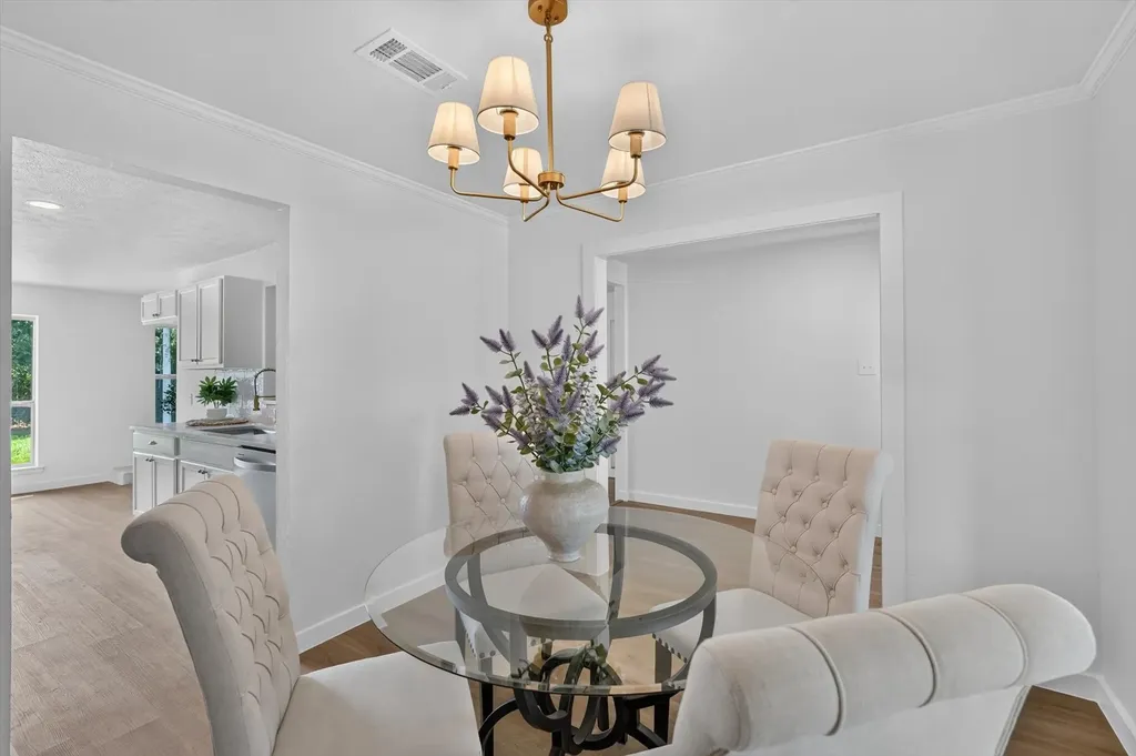 412 Apple Blossom Lane Hurst TX 76053