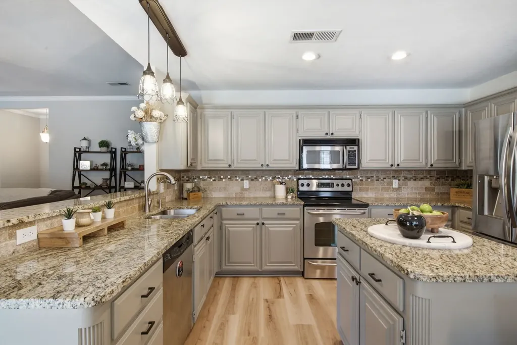 1703 Oakmeadow Drive Decatur TX 76234