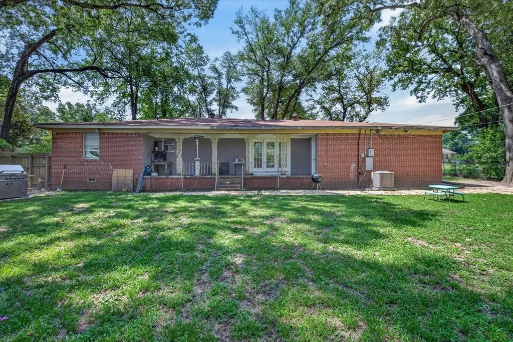 925 Maryland Drive Athens TX 75751