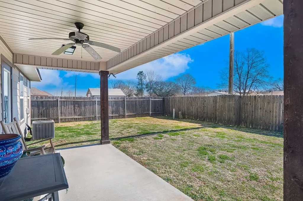 425 Jordan Drive Bossier City LA 71112