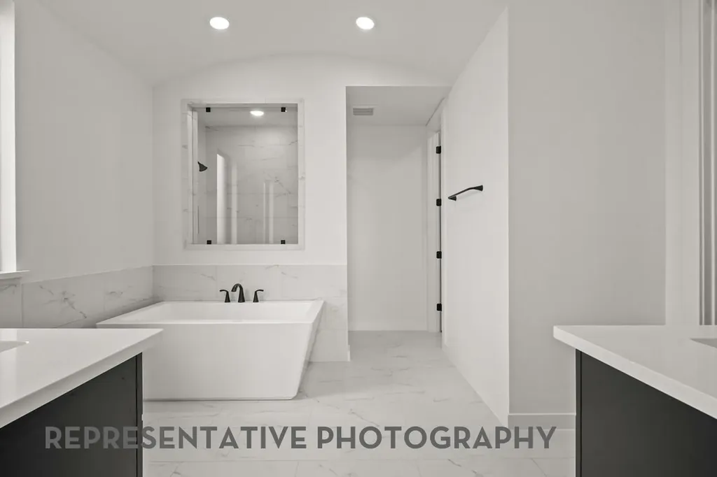 1613 Thicket Hill Drive Van Alstyne TX 75495