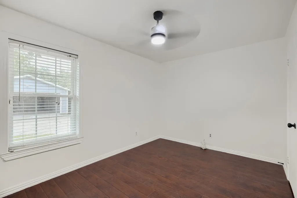 4005 Tynes Drive Garland TX 75042