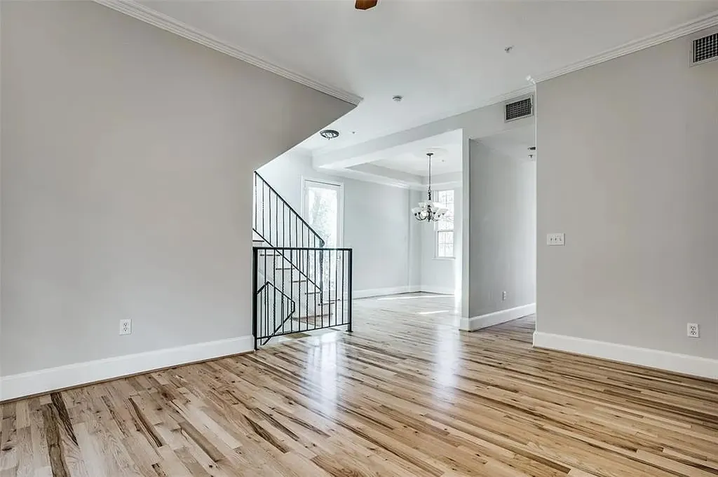 5720 La Vista Drive Dallas TX 75206