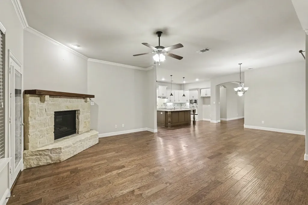 15943 River Glen Drive Frisco TX 75035