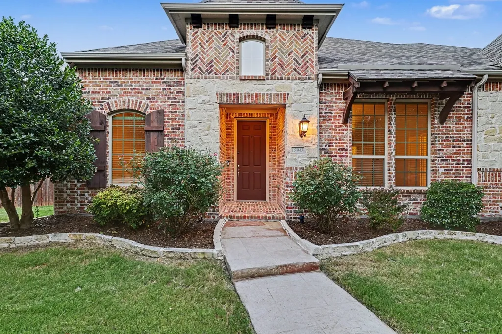 15943 River Glen Drive Frisco TX 75035