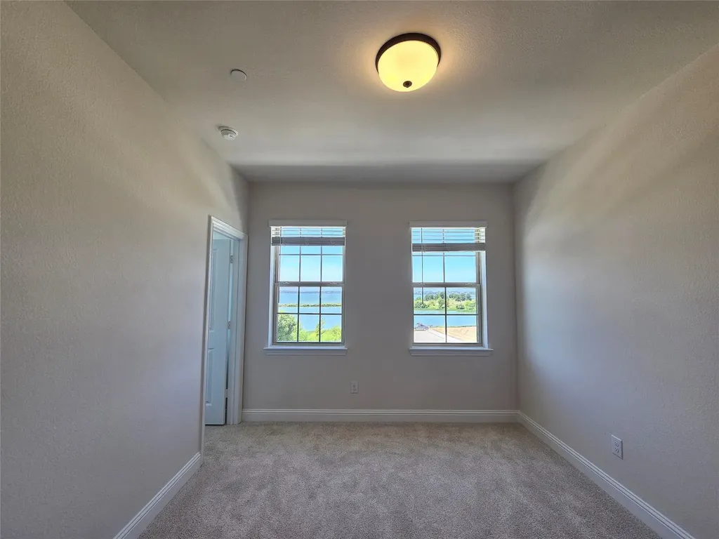 7933 Sunset Boulevard Rowlett TX 75088