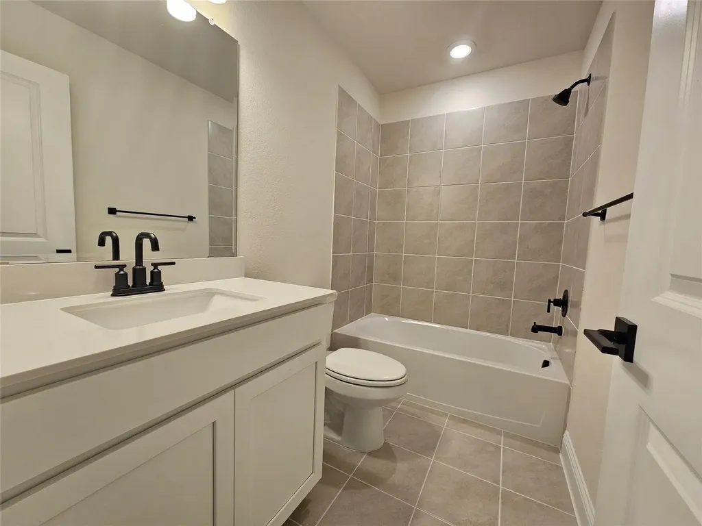 7933 Sunset Boulevard Rowlett TX 75088