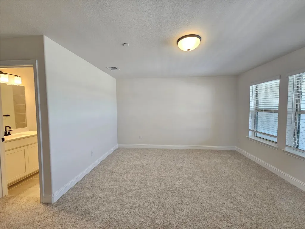 7933 Sunset Boulevard Rowlett TX 75088