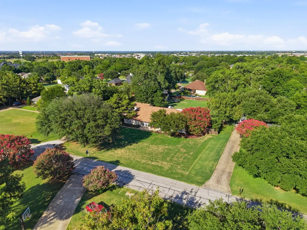 835 Cross Timbers Drive Double Oak TX 75077