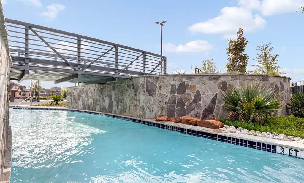 653 Tyronza Drive Justin TX 76247