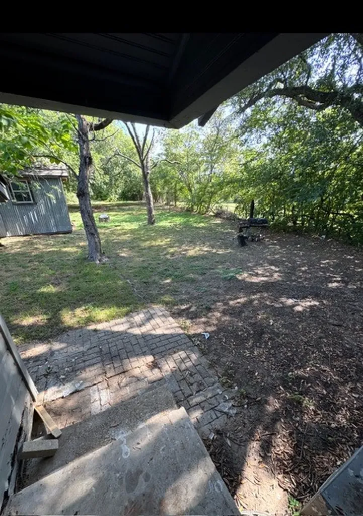804 W Bridge Street Weatherford TX 76086