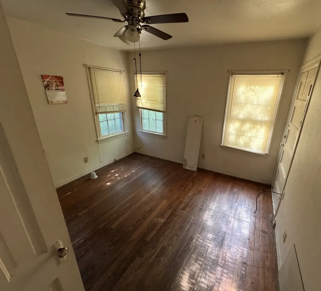 804 W Bridge Street Weatherford TX 76086