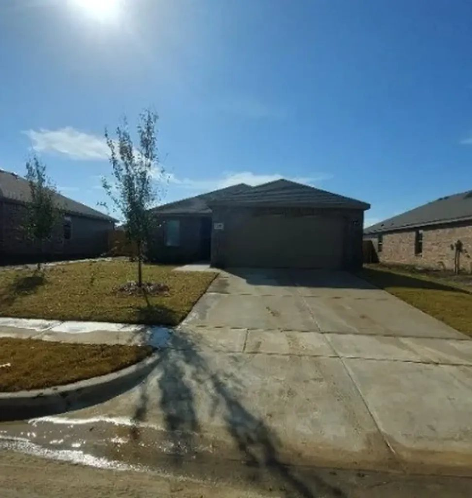 1425 Waverley Drive Greenville TX 75402