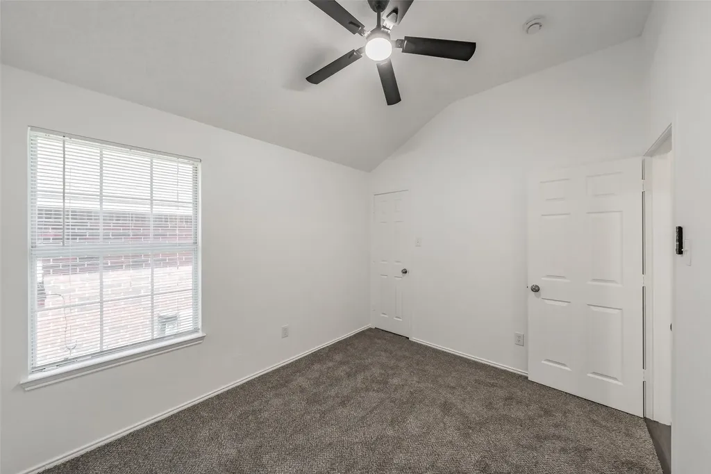913 Mill Spring Drive Garland TX 75040
