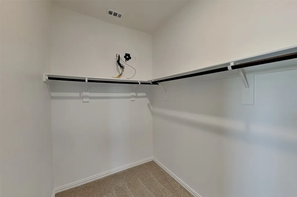 9629 Rattlesnake Trail Fort Worth TX 76036