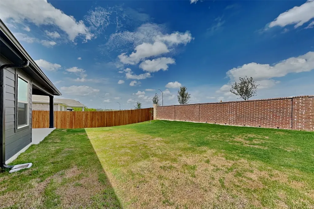 9629 Rattlesnake Trail Fort Worth TX 76036