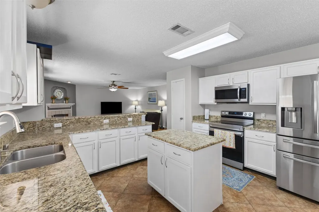 1017 Lake Trail Drive Little Elm TX 75068
